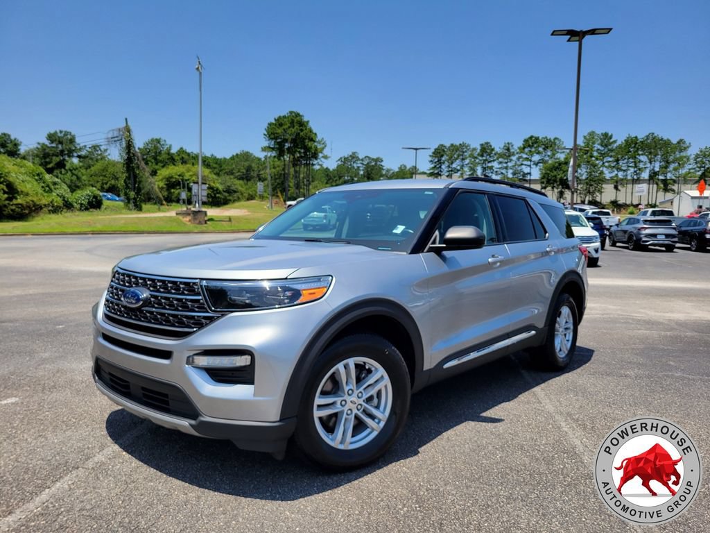 Certified 2023 Ford Explorer XLT w/ Equipment Group 202A