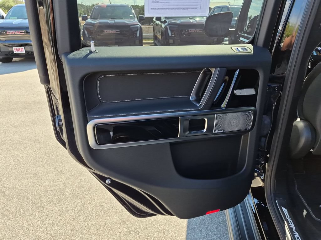 Used 2027 Mercedes-Benz G 63 AMG 4MATIC image 34