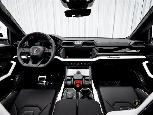Used 2026 Lamborghini Urus SE AWD/4WD image 35