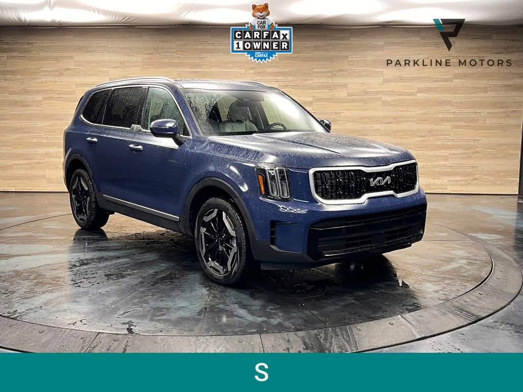 Used 2025 Kia Telluride S AWD/4WD image 1