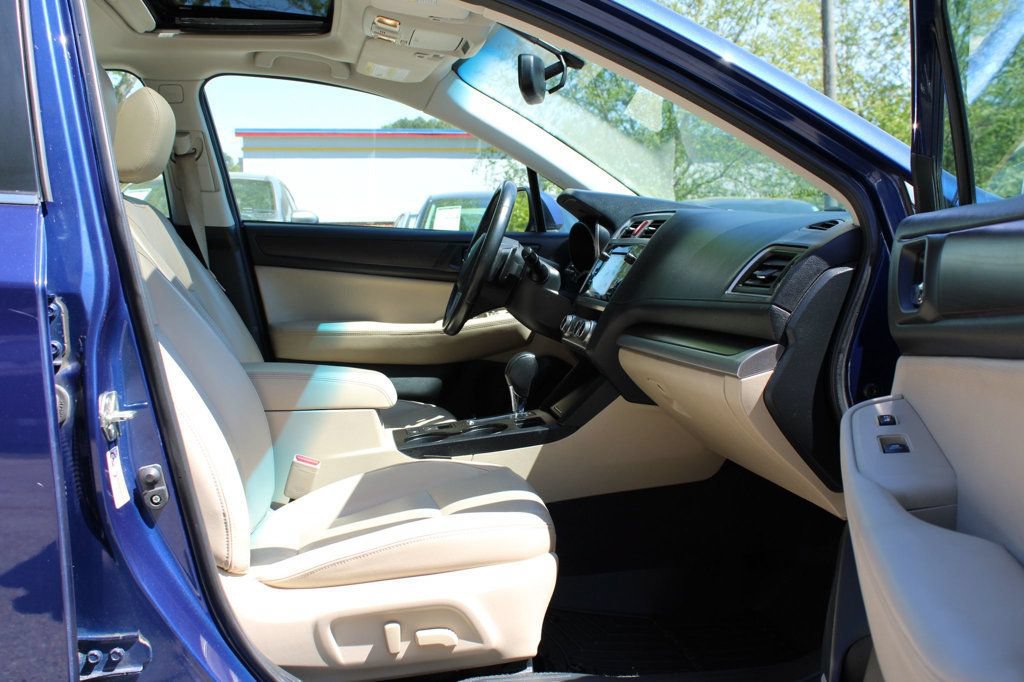 Used 2015 Subaru Legacy 2.5i Limited AWD/4WD image 29