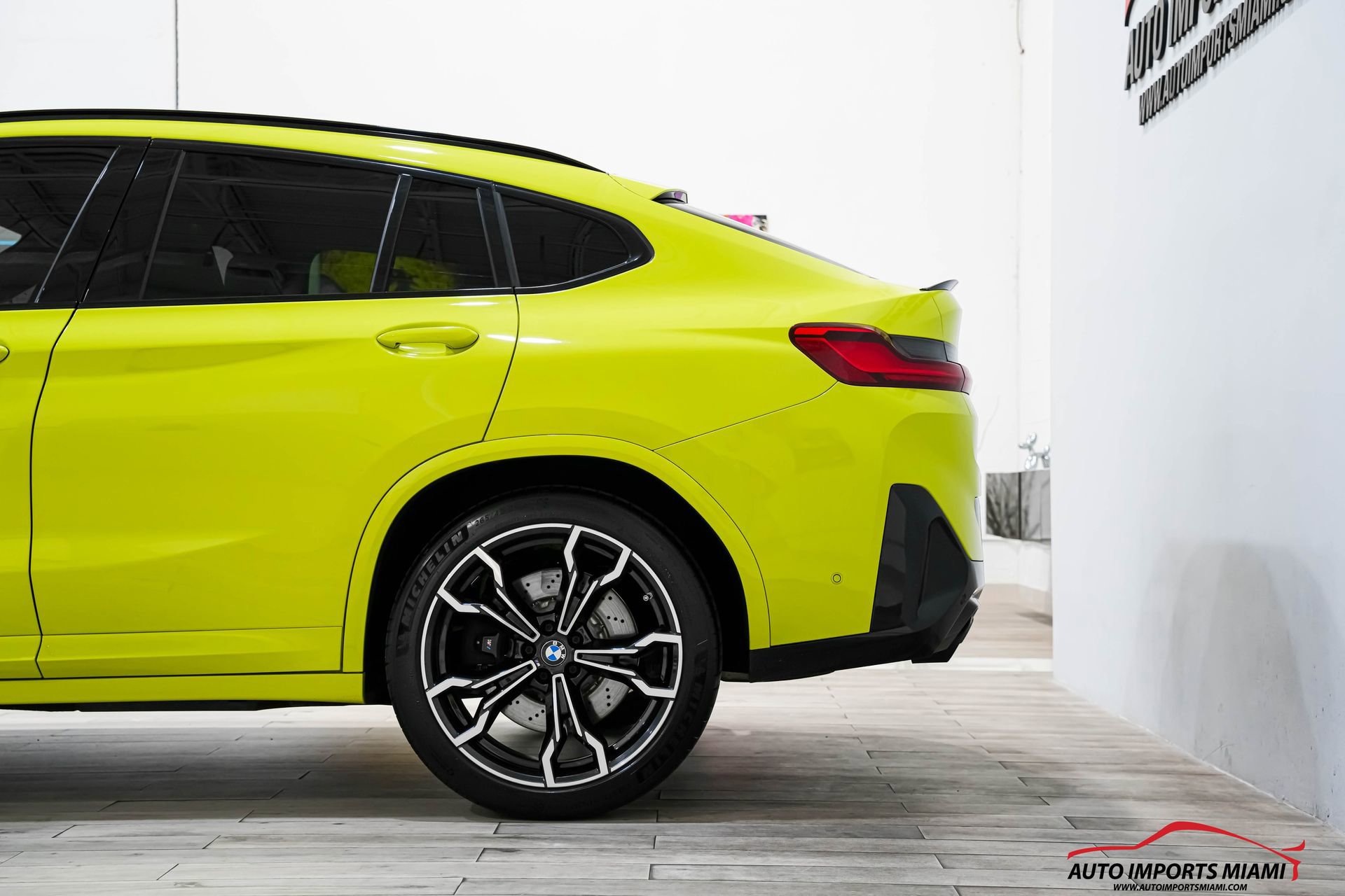 Used 2022 BMW X4 M w/ Competition Package image 17