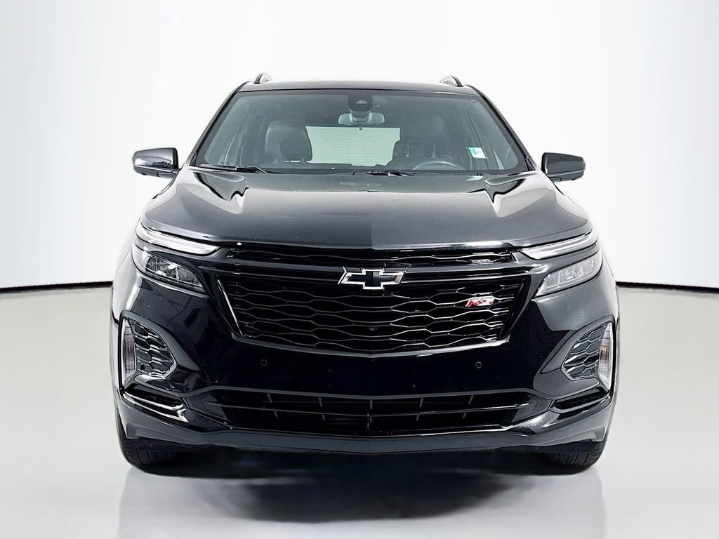 Used 2024 Chevrolet Equinox RS w/ RS Leather Package image 2