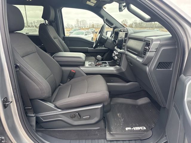 New 2025 Ford F150 XLT w/ Equipment Group 302A MID image 19