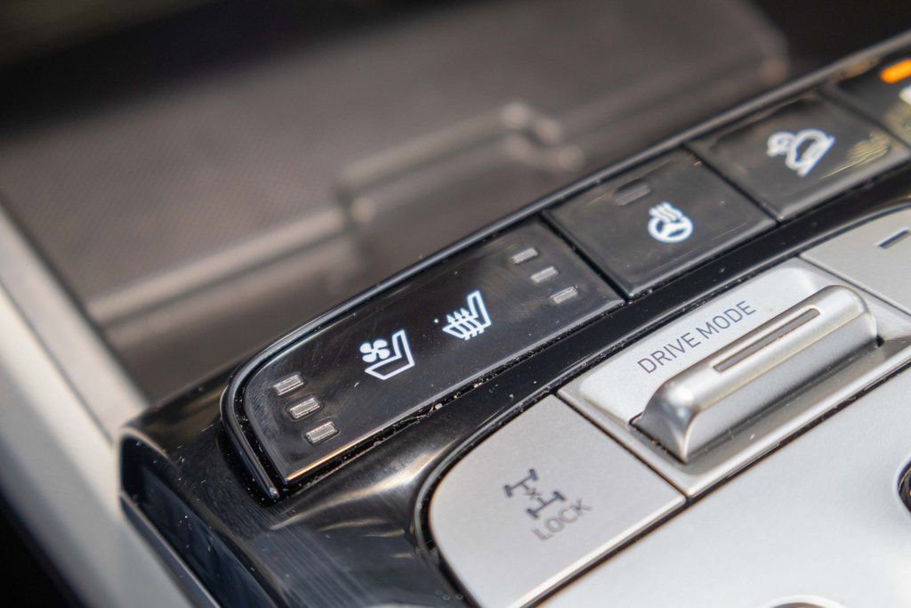 Used 2024 Hyundai Tucson Limited image 23