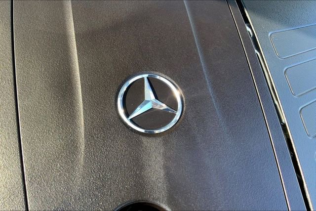 Used 2025 Mercedes-Benz C 300 4MATIC Sedan image 29