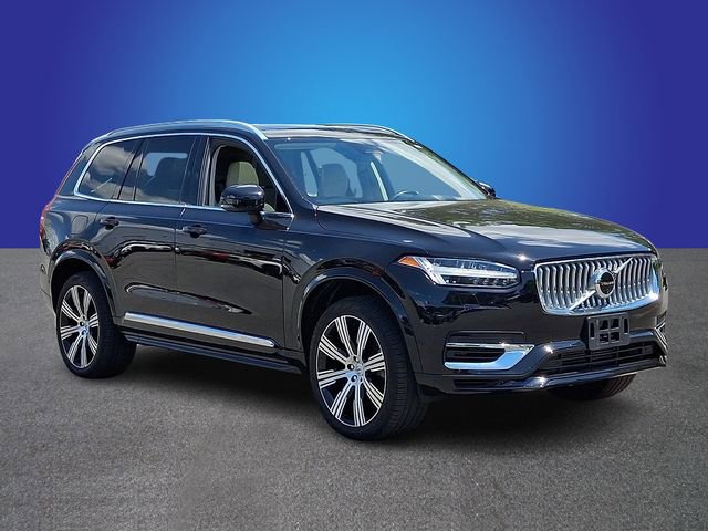 Used 2024 Volvo XC90 T8 Plus w/ Protection Package Premier AWD/4WD image 3