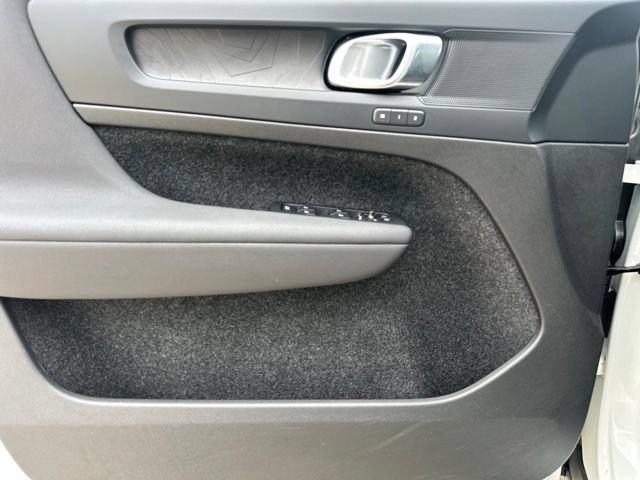 Certified 2023 Volvo C40 P8 Recharge Plus w/ Protection Package Premier AWD/4WD image 16