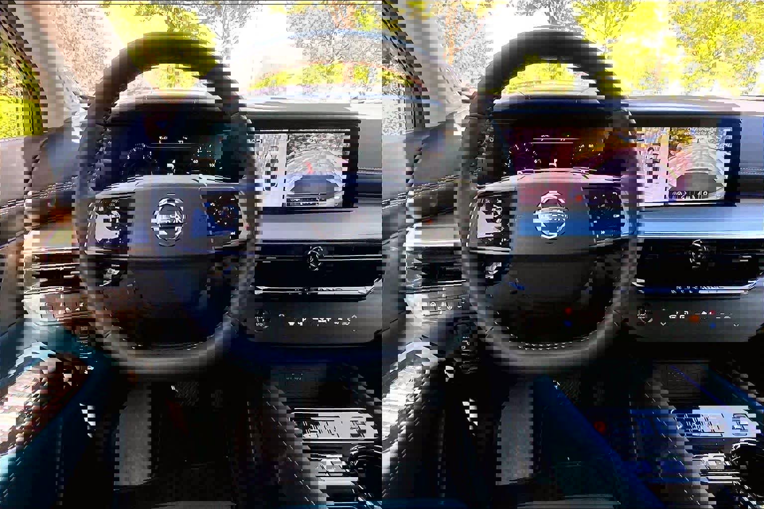 Used 2025 Nissan Murano Platinum w/ Cargo Package AWD/4WD image 6