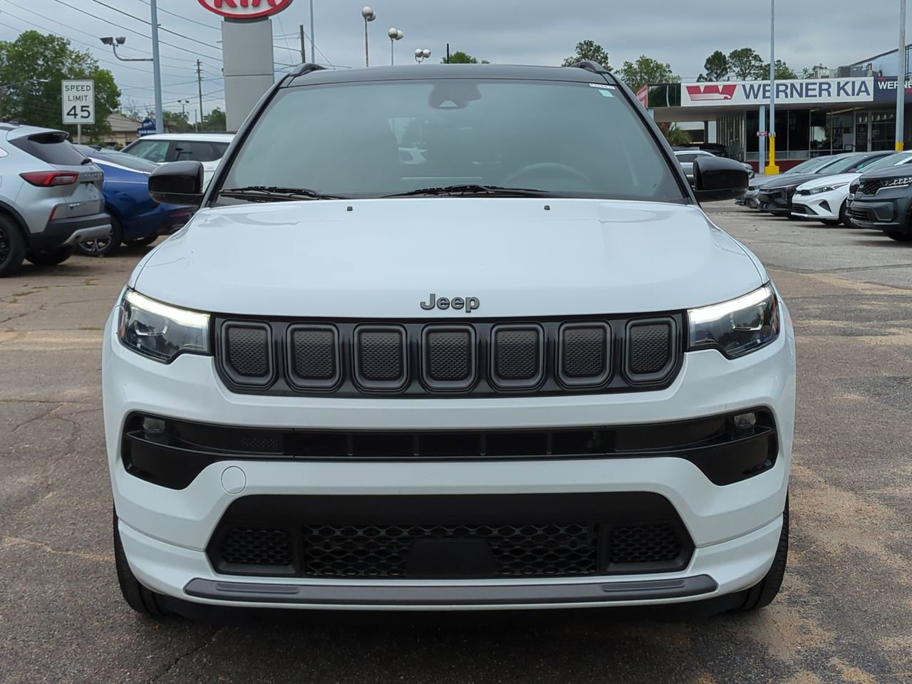 Used 2022 Jeep Compass High Altitude AWD/4WD image 9