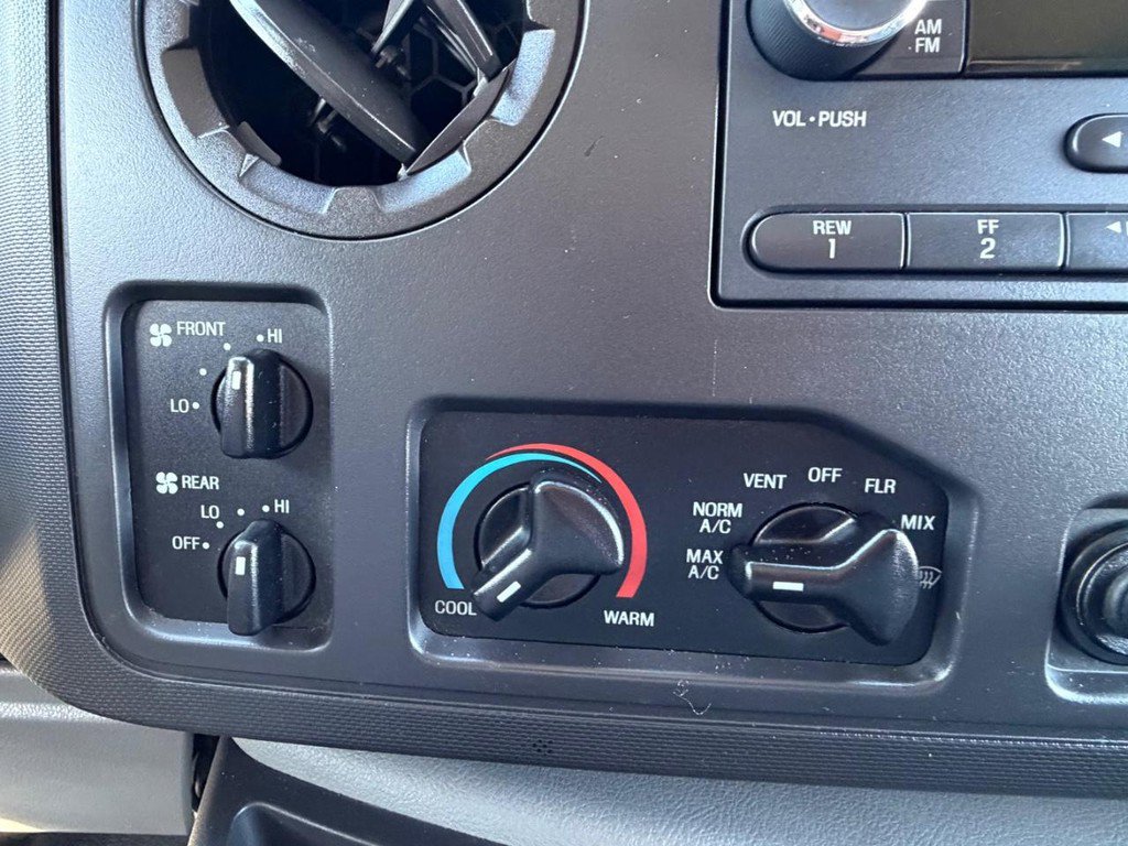 Used 2012 Ford E-250 and Econoline 250 w/ Premium Van Group image 45