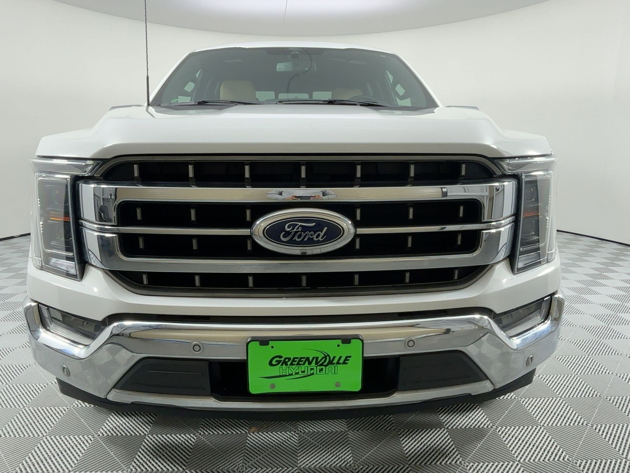 Used 2022 Ford F150 Lariat w/ Equipment Group 502A High image 6