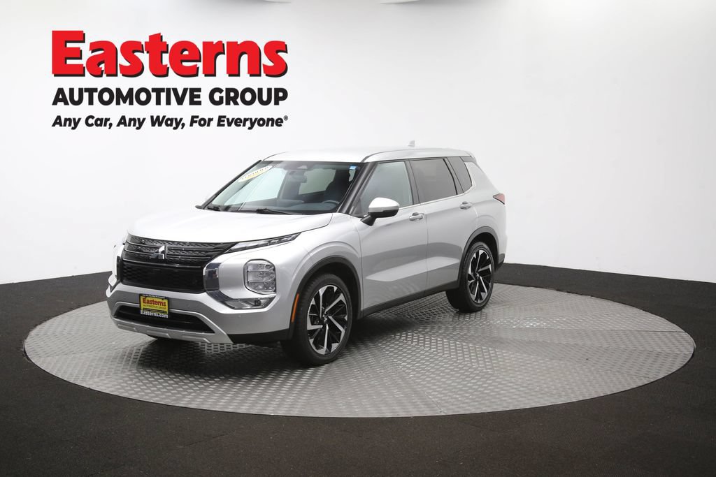 Used 2024 Mitsubishi Outlander SE FWD image 55