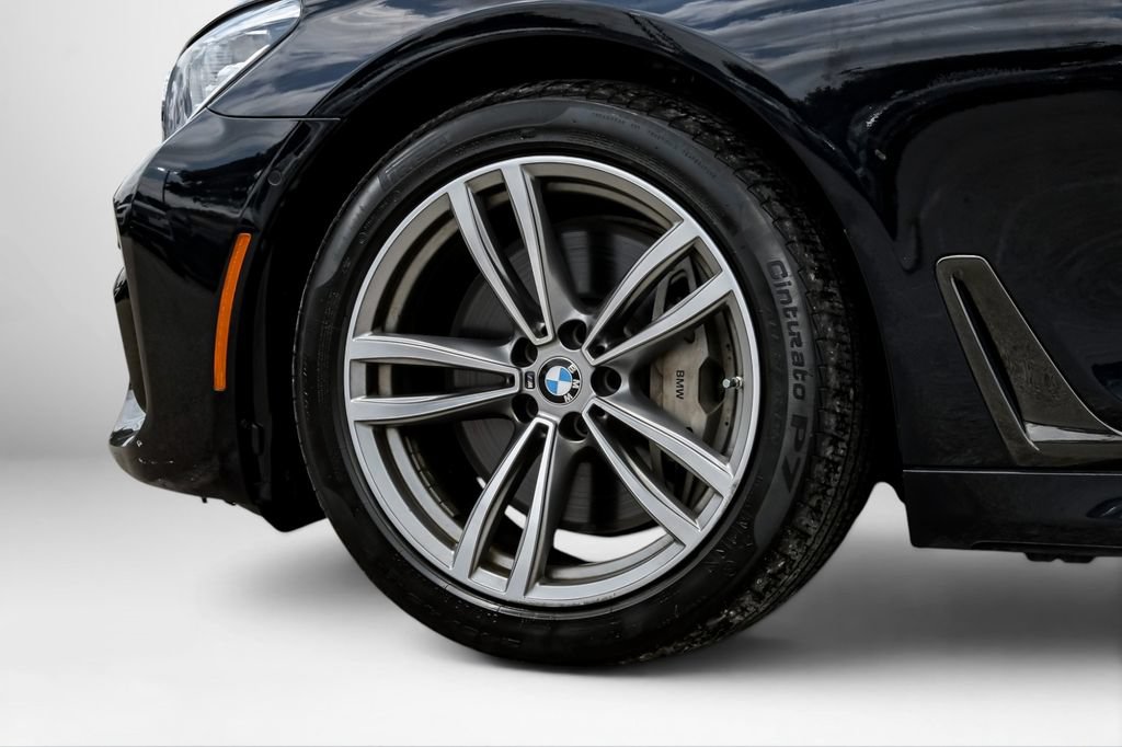 Used 2019 BMW 750i xDrive w/ M Sport Package AWD/4WD image 65