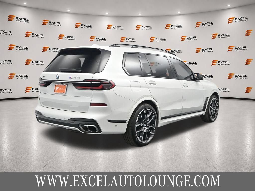 Used 2024 BMW X7 M60i w/ Executive Package AWD/4WD image 5