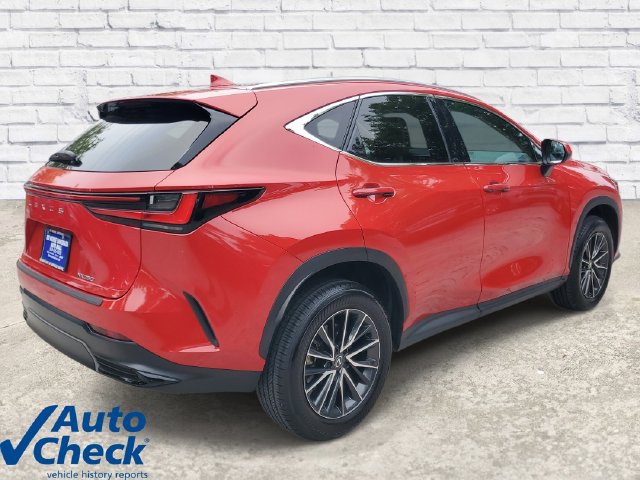 Used 2024 Lexus NX 250 FWD w/ Towing Package (2000 Lbs) image 4