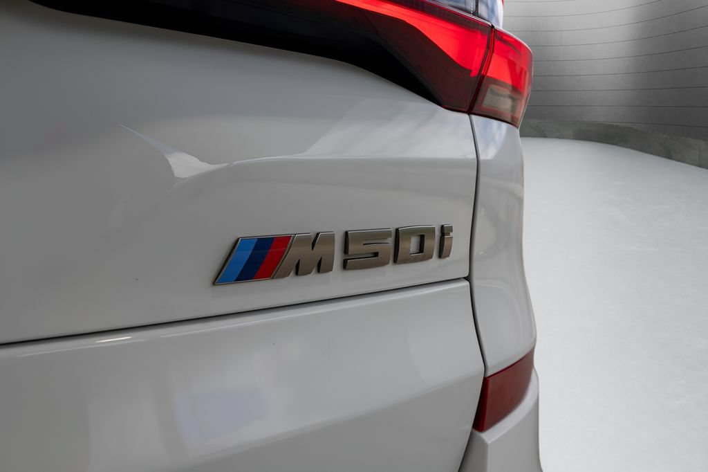 Used 2023 BMW X5 M50i w/ Executive Package AWD/4WD image 19