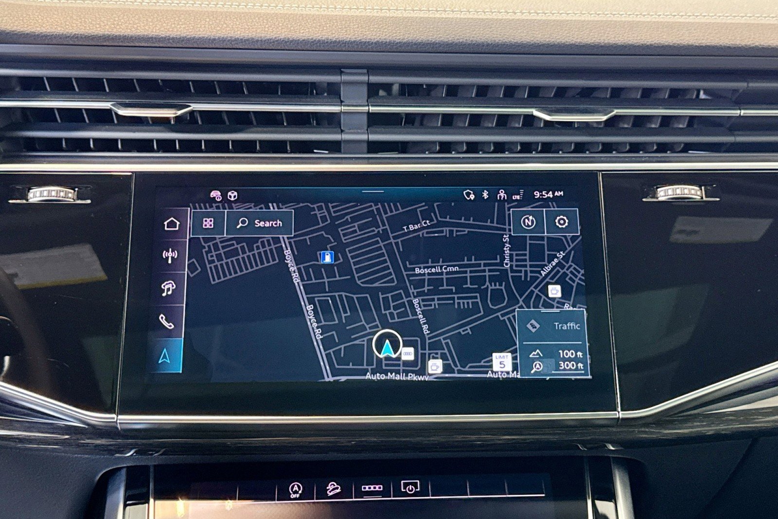 Used 2025 Audi Q7 Premium Plus image 13