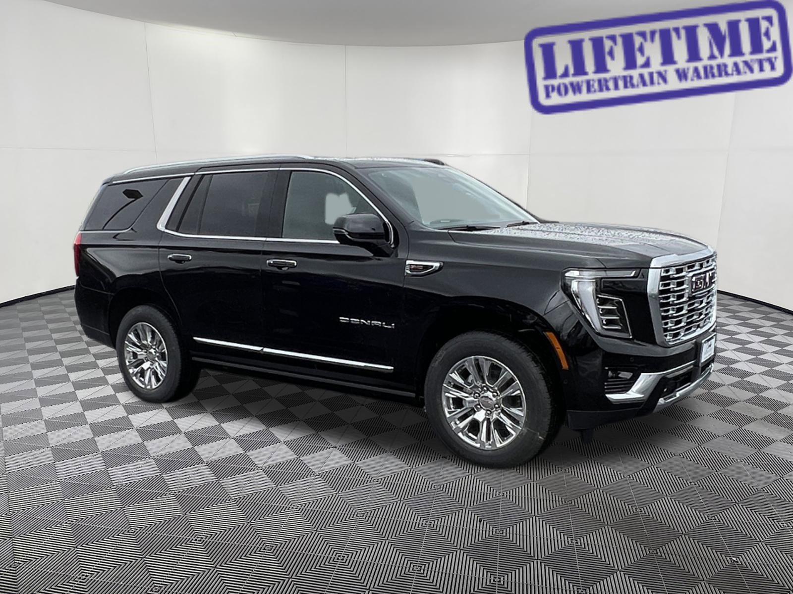 New 2026 GMC Yukon Denali w/ Sun & Power Step Package