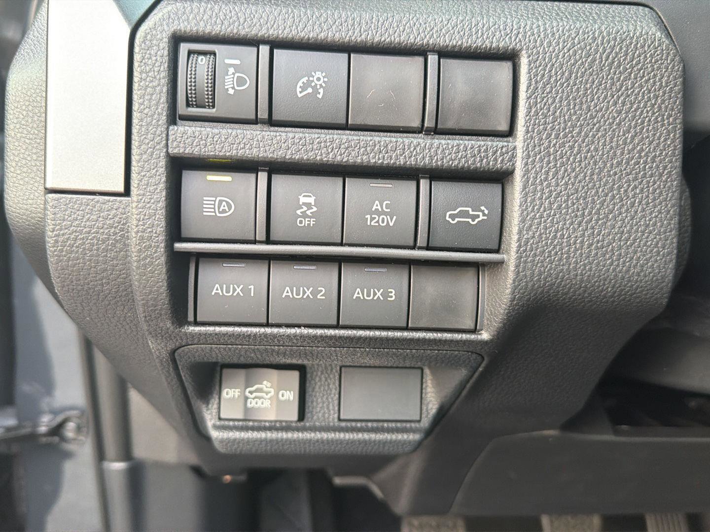 New 2026 Toyota Tacoma TRD Off-Road AWD/4WD image 19