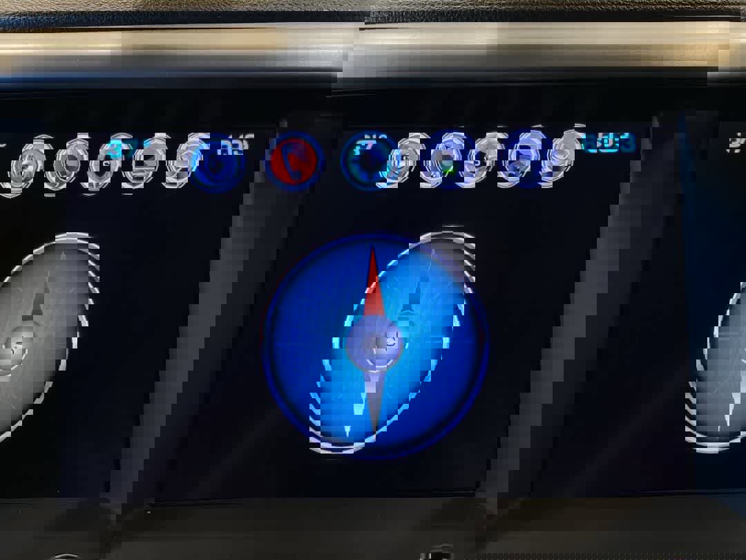 Used 2018 GMC Acadia SLT image 21