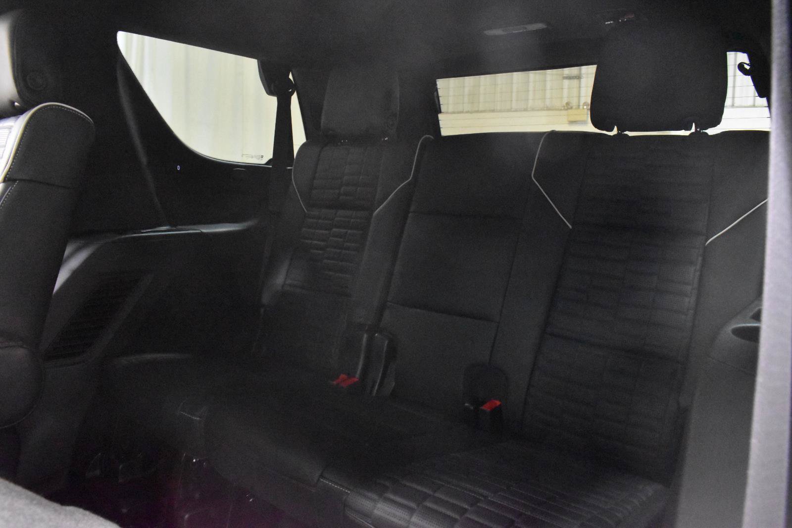 Certified 2023 Cadillac Escalade Premium Luxury Platinum w/ LPO, Floor Liner Package AWD/4WD image 5