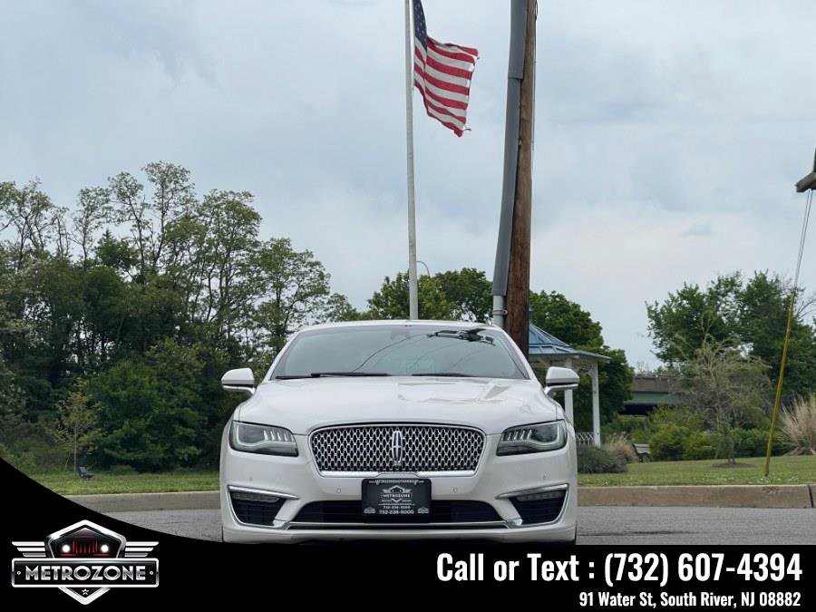 Used 2017 Lincoln MKZ Reserve w/ Technology Package AWD/4WD image 3
