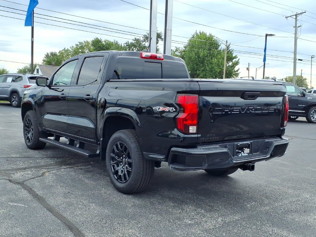 Used 2026 Chevrolet Colorado W/T w/ WT Custom Package AWD/4WD image 11
