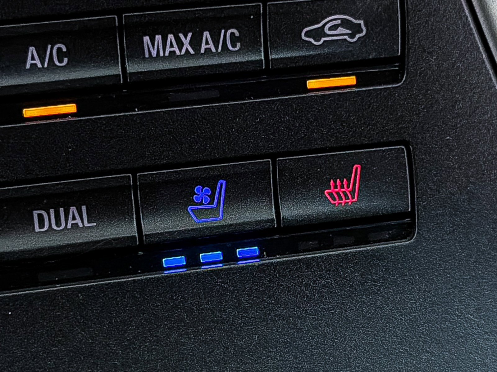 Used 2019 Lincoln Nautilus Reserve image 8