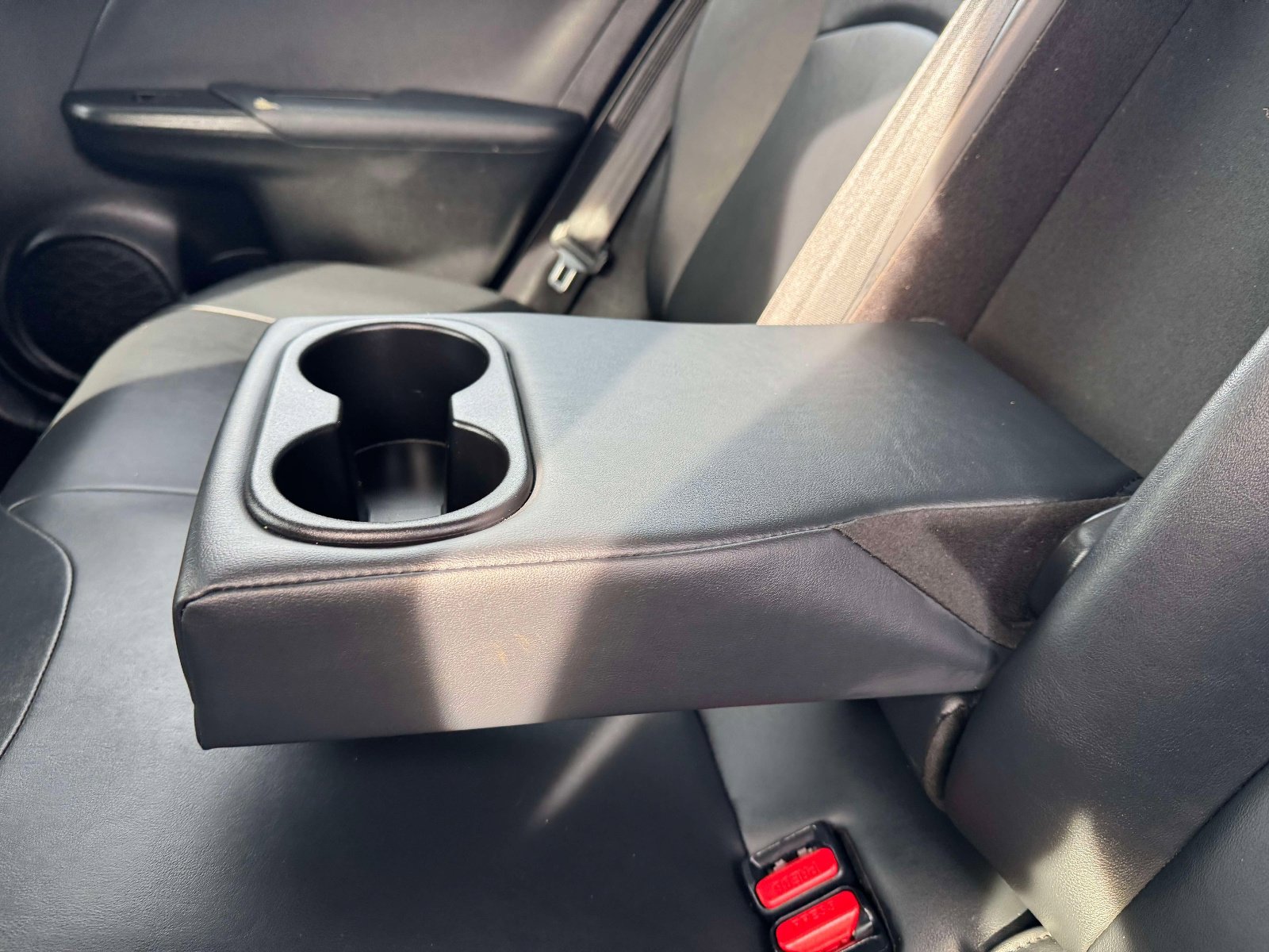 Used 2020 Toyota Prius Prime XLE FWD image 10