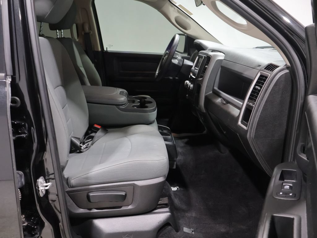 Used 2019 RAM 1500 Express w/ Express Value Package AWD/4WD image 22