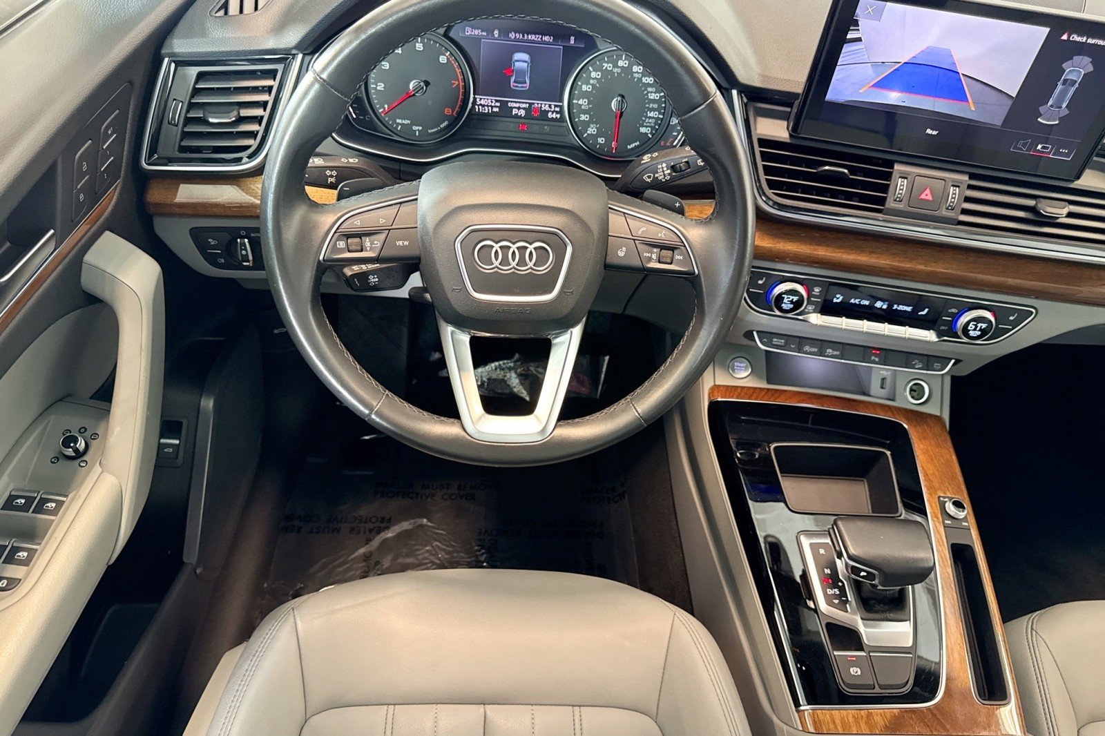 Used 2022 Audi Q5 2.0T Premium w/ Convenience Package image 19