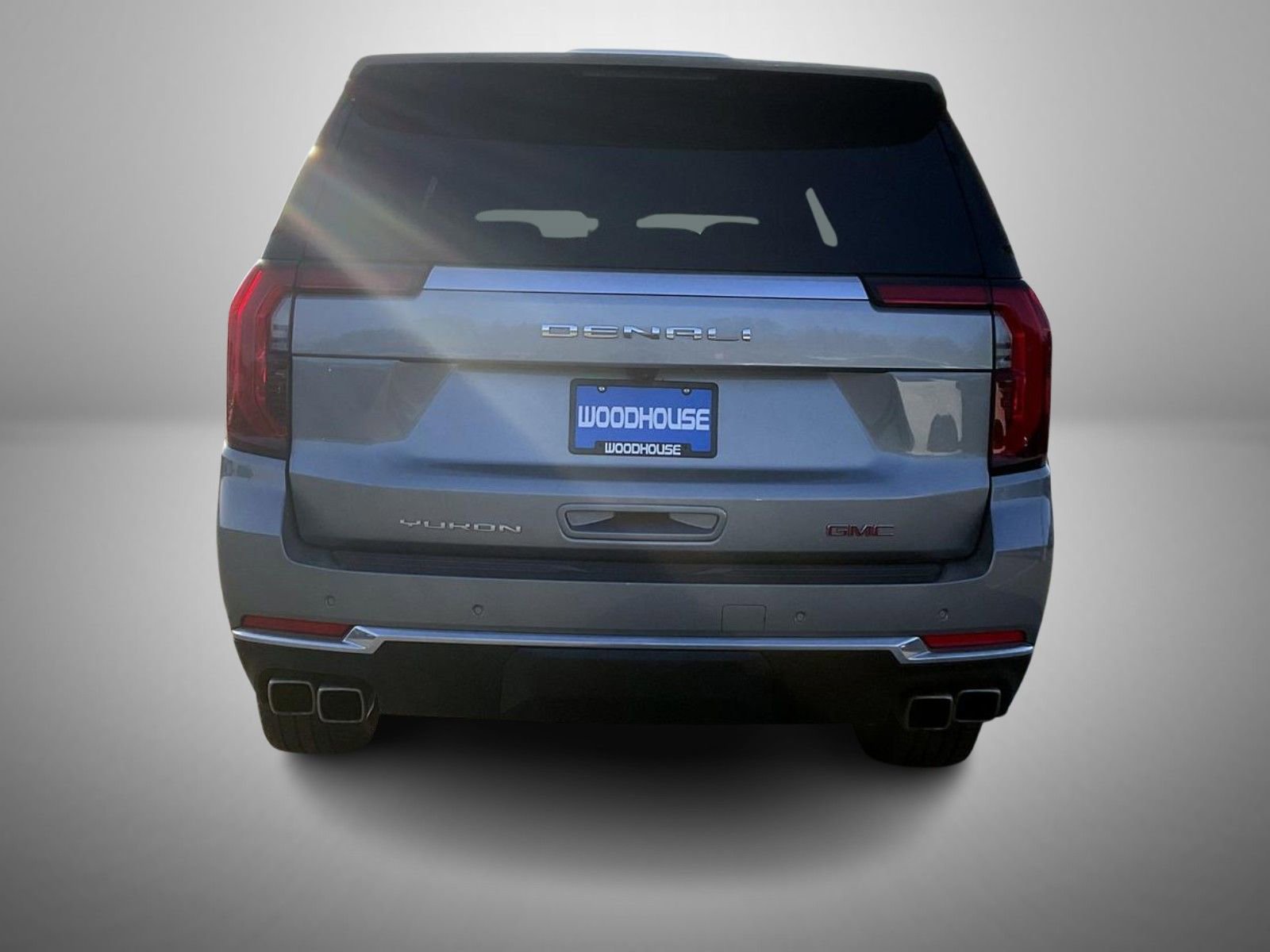 Used 2025 GMC Yukon XL Denali AWD/4WD image 6