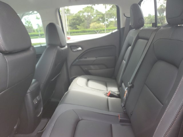 Certified 2022 GMC Canyon AT4 AWD/4WD image 13