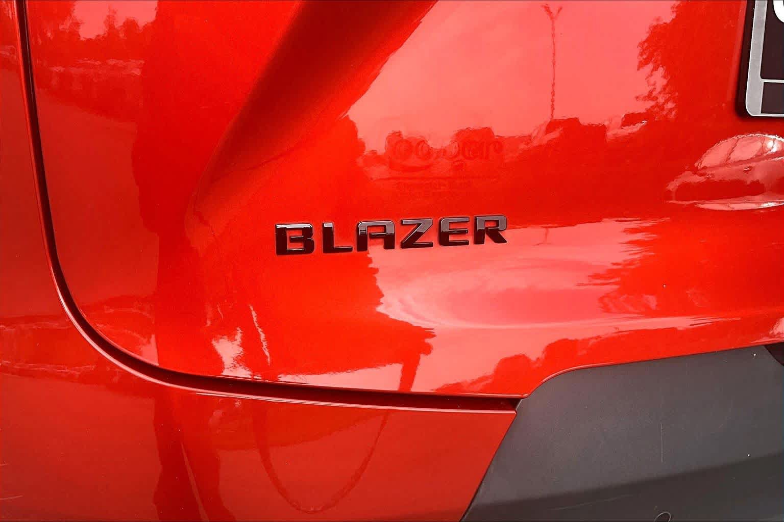 Used 2021 Chevrolet Blazer LT FWD image 30