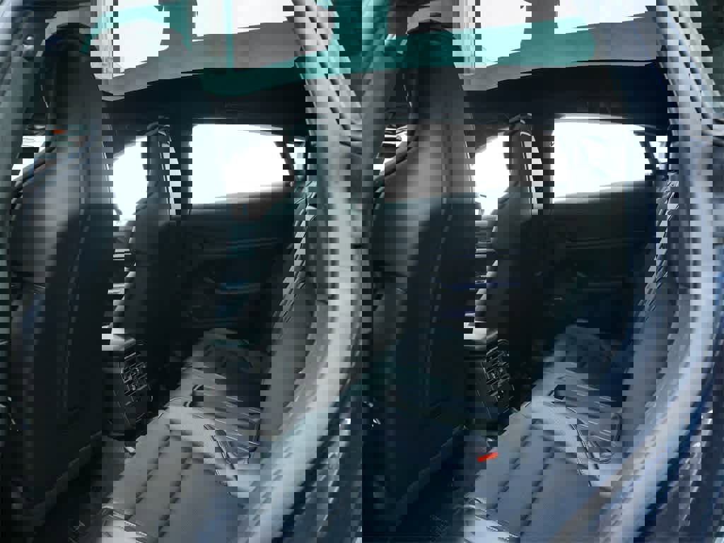 Used 2020 Porsche Taycan Turbo image 13