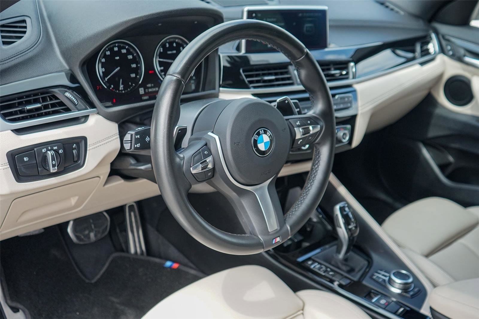 Used 2023 BMW X2 sDrive28i w/ M Sport Package FWD image 9