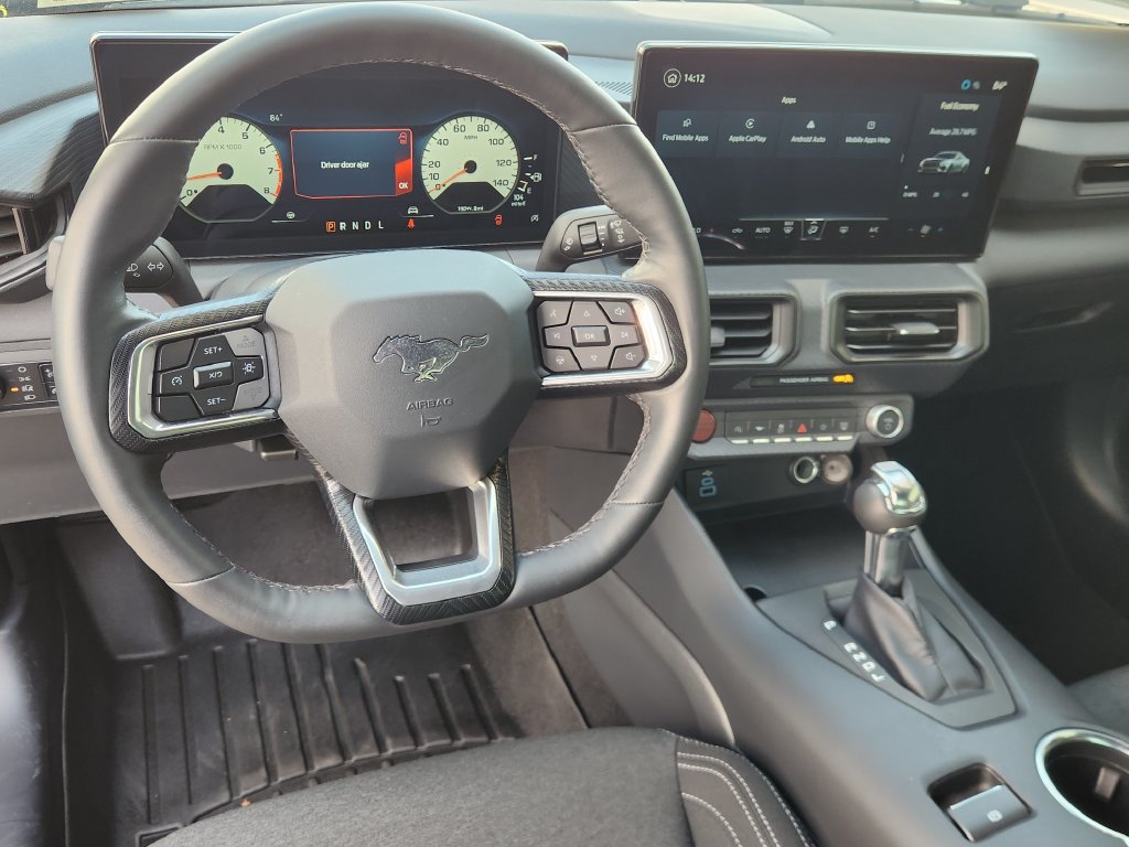 Used 2024 Ford Mustang Coupe RWD image 27