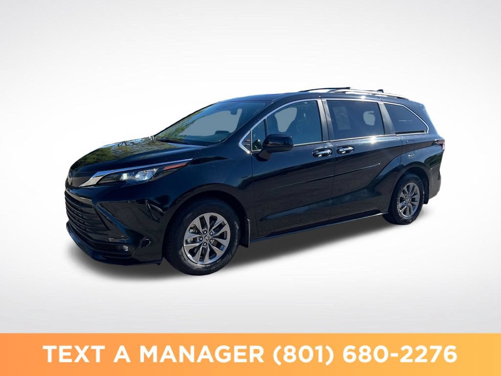 Used 2025 Toyota Sienna XLE w/ XLE Plus Package FWD 360° Tour