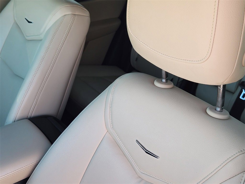 Used 2019 Cadillac XT5 FWD image 15