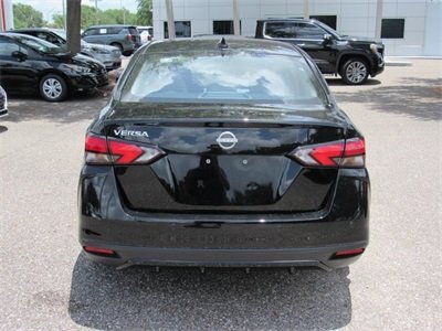 New 2025 Nissan Versa SV w/ Trunk Package image 4