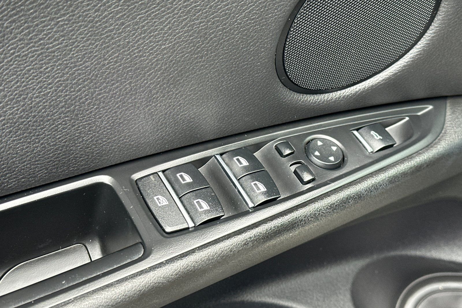Used 2015 BMW X5 xDrive35i AWD/4WD image 12