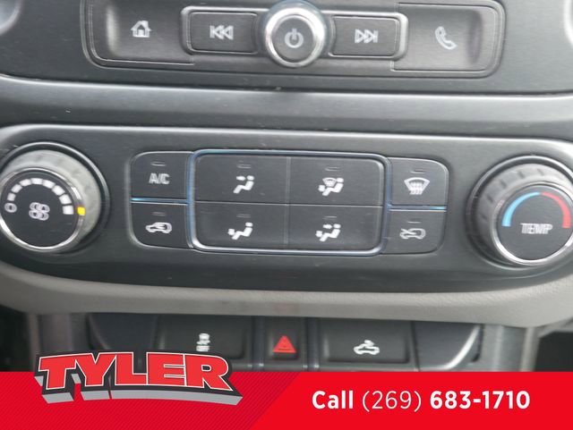 Used 2018 Chevrolet Colorado W/T w/ WT Convenience Package RWD image 27