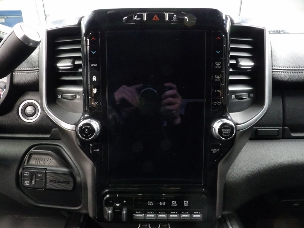 Used 2021 RAM 2500 Laramie w/ Safety Group AWD/4WD image 49