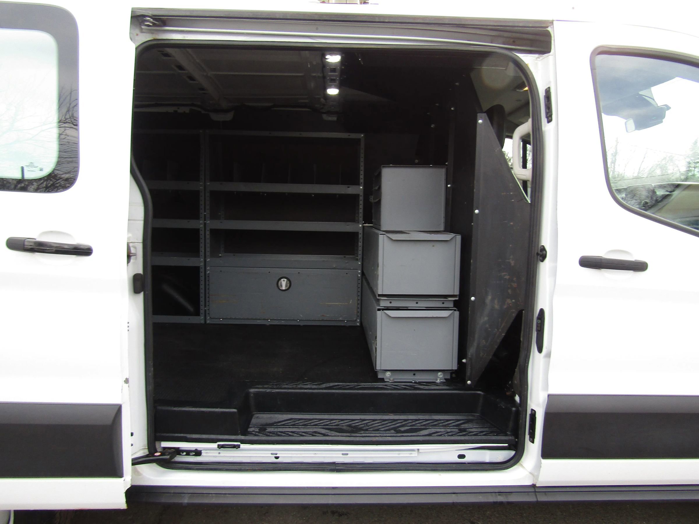 Used 2020 Ford Transit 250 Low Roof w/ Load Area Protection Package RWD image 14