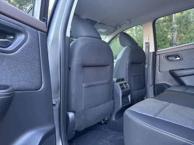 Used 2021 Nissan Rogue SV FWD image 16