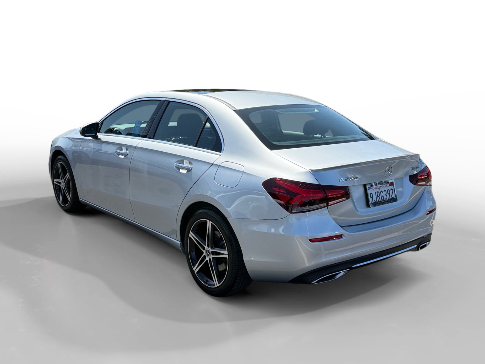 Used 2019 Mercedes-Benz A 220 4MATIC image 3