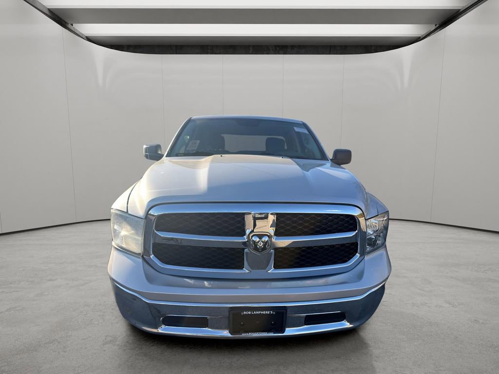 Used 2018 RAM 1500 Classic SLT image 12