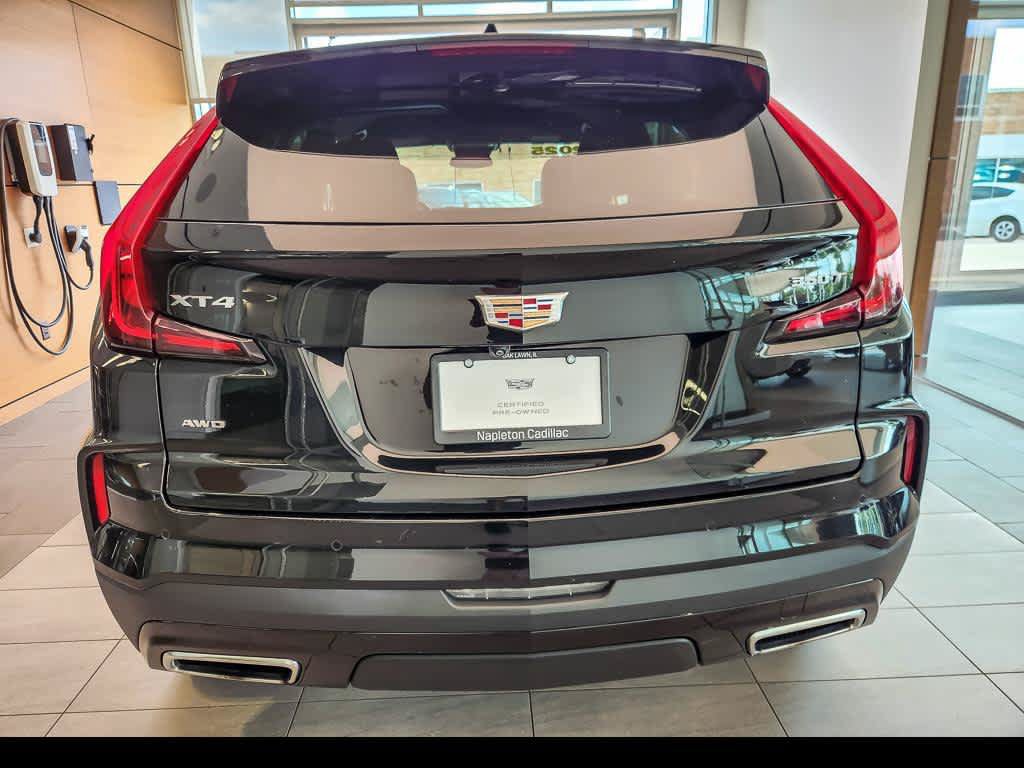 Used 2025 Cadillac XT4 Premium Luxury AWD/4WD image 6