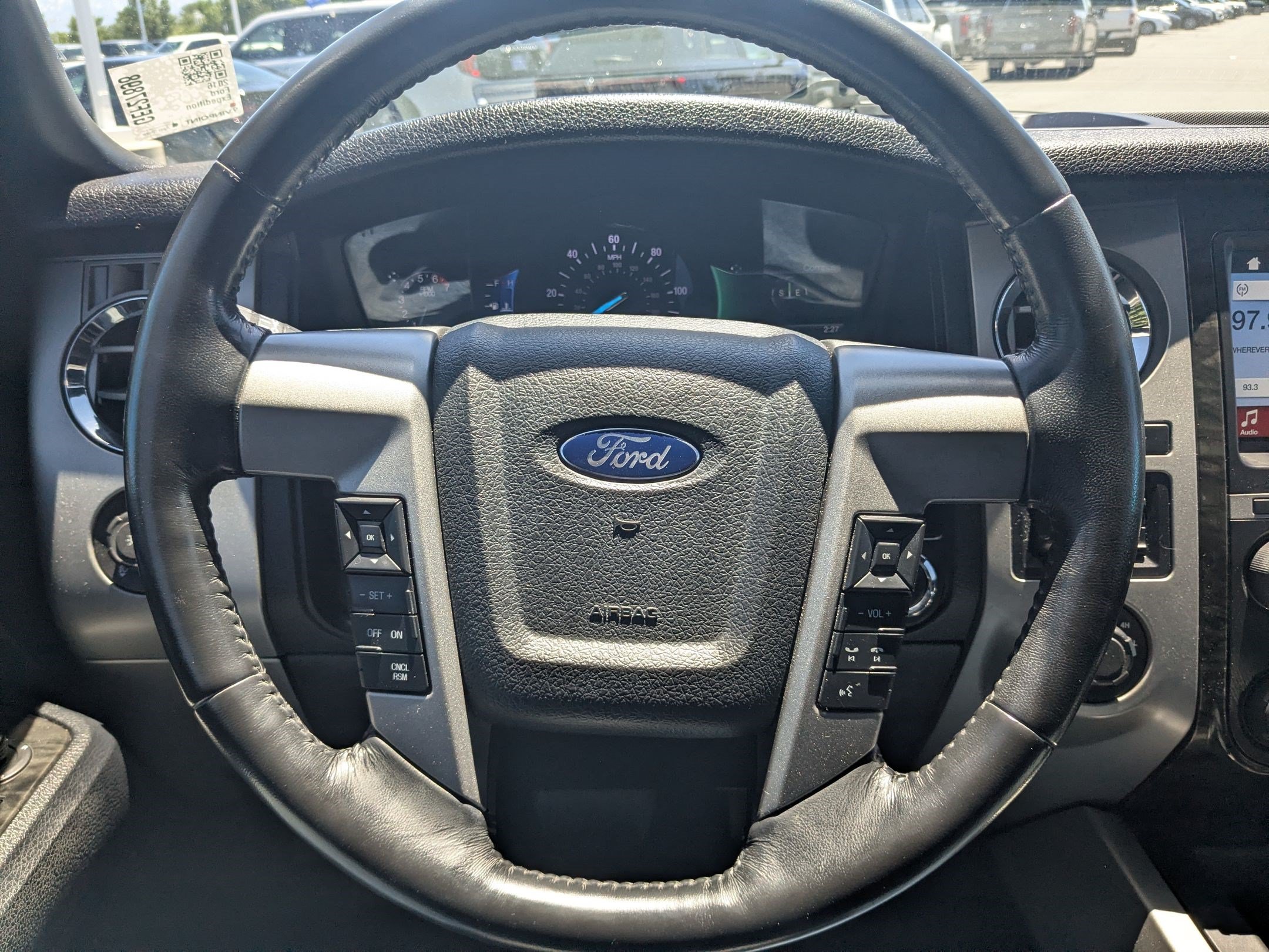 Used 2016 Ford Expedition Limited AWD/4WD image 18